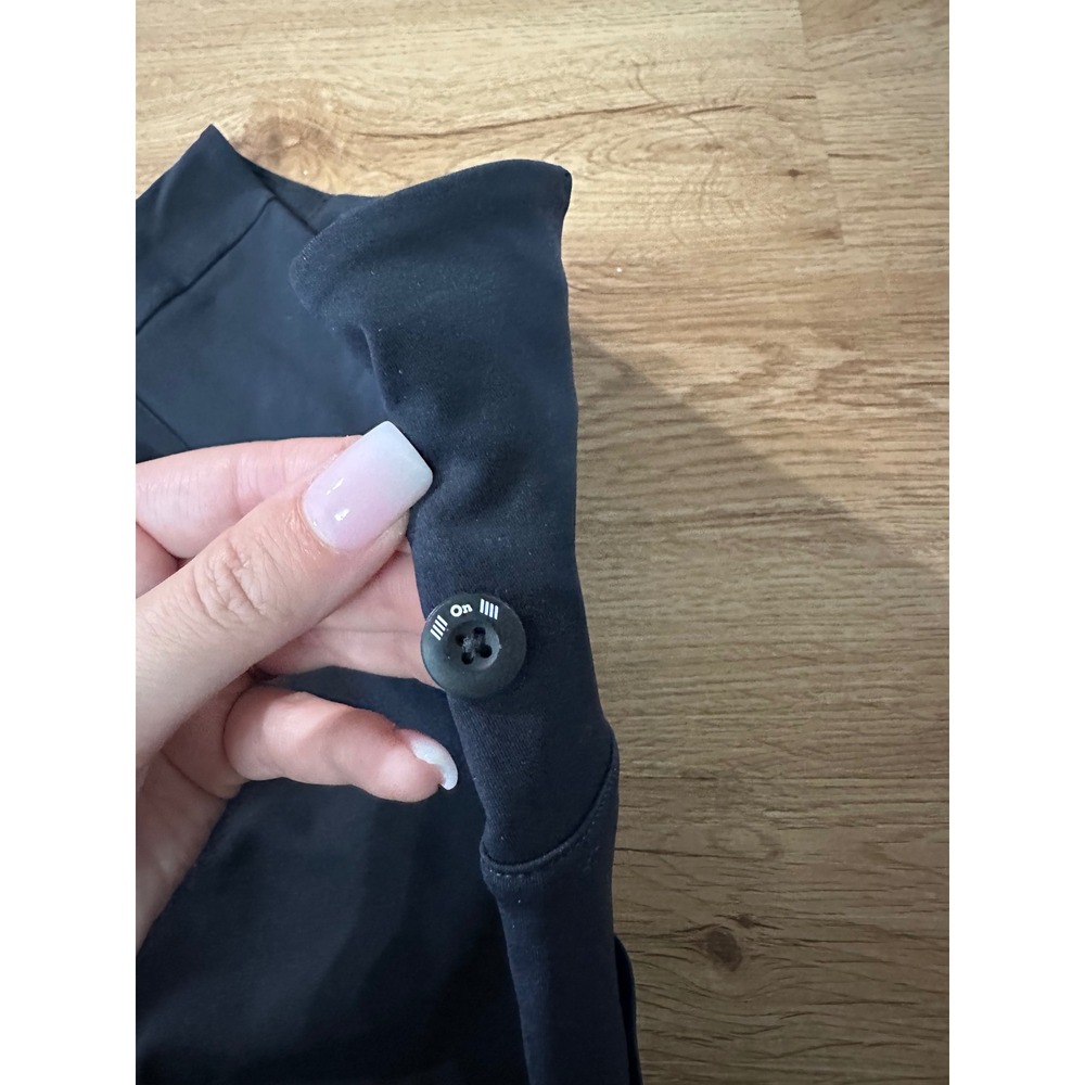 On Running Active Shorts Womens XS Black High Rise Biker Running Pocket - Picture 2 of 3